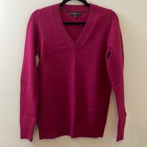 GAP Women's V-Neck Sweater - Pink